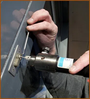 Interstate Locksmith Shop Fort Myers, FL 239-970-4308 - 11-commercial-locksmith-service
