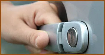 Interstate Locksmith Shop Fort Myers, FL 239-970-4308 - 20-keys-locked-in-car